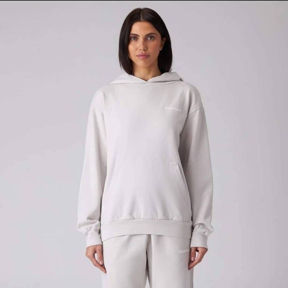 Talentless Hoodie Sweatshirt Womens‎ Medium100% Cotton Long Sleeve Pocket Winter
